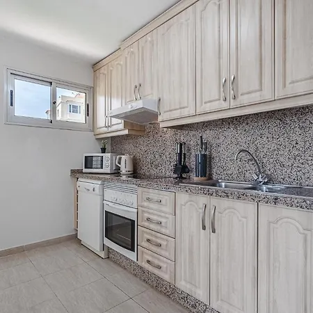 In Canadas Golf Del Sur * San Miguel de Abona